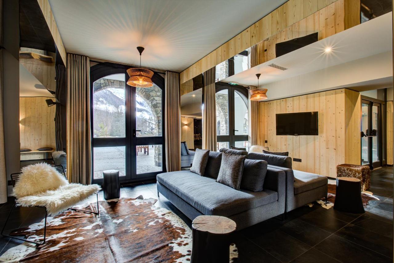 Thedrus Luxury Apt, Swimming Pool, Spa & More Шамони Экстерьер фото